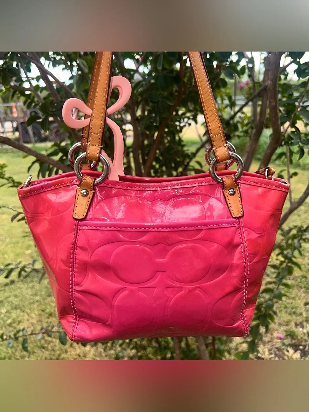 Y2K Rare Coach Embossed Pink Patent Leather Shoulder Bag F14729